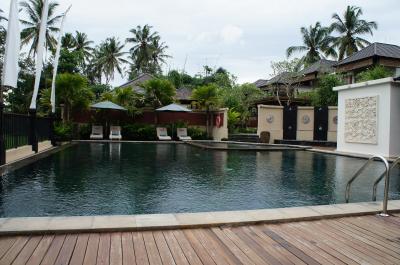 パブリックプール