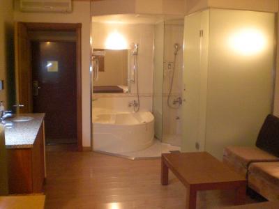 部屋内のお風呂