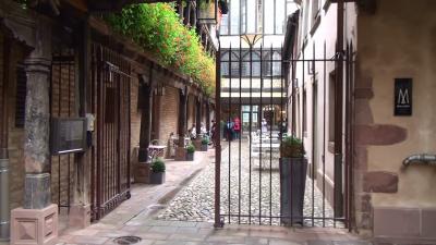 便利で綺麗なホテル