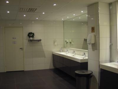 利用してないが共用バスルーム。こっちの方が良かったかも