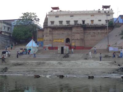 川沿いには珍しい３ツ星ホテル