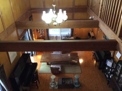 ペンション  Bee