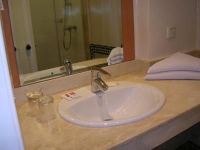 清潔で使いやすい洗面台