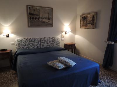 広くてきれいな部屋でした