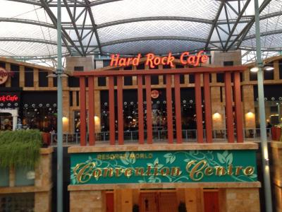Hard Rock Cafe (Sentosa)