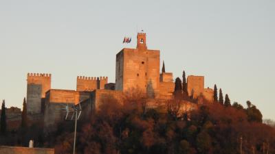 夕焼けのアルハンブラがキレイに見えます