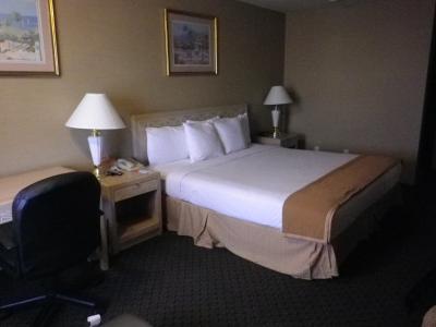 ごく普通の安ホテルです