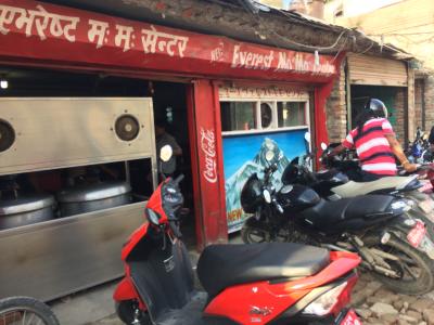 モモを食べるならここ