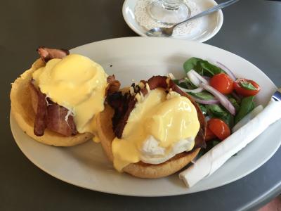 Eggs Benedict with bacon!!
