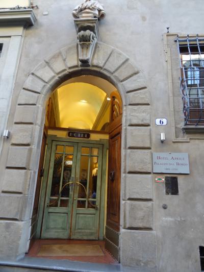 エントランス（わかりにくい！）