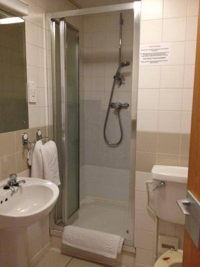 注意書きのようなものがありましたが特に何もなく…。