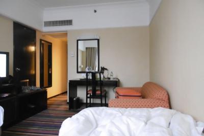 繁華街からは遠い