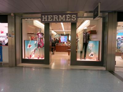 エルメスCDGターミナル1店
