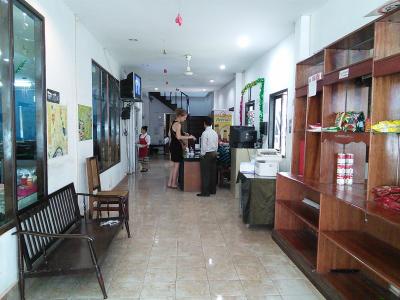 レセプション付近