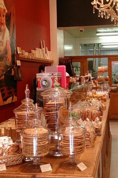 工房併設のクッキー屋さん