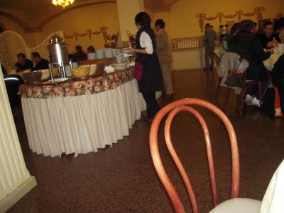 食堂は広いです