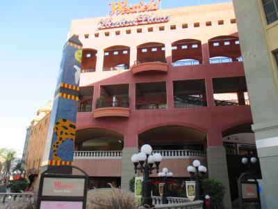 ダウンタウン内のショッピングモール