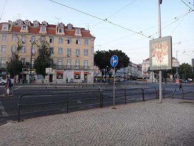 カイスドソドレ駅前から見える青い建物