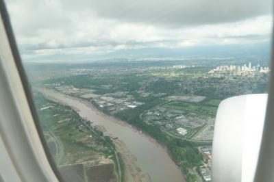 綺麗な空港です。案内もわかりやすい。