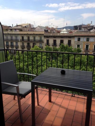 テラスからの眺めはよい