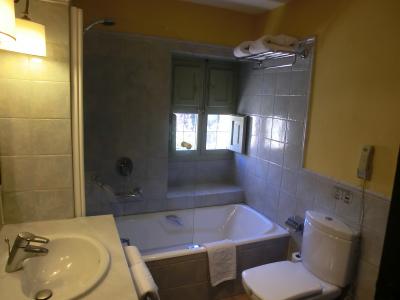 清潔感のある浴室