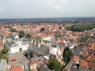 ブルージュを一望できます