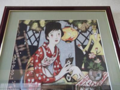 レストランがとても綺麗。地元の画家、竹久夢二の絵が壁に並べられ楽しめる。