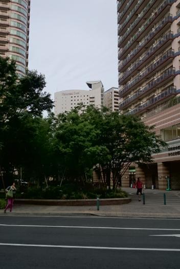 ホテル周辺にショッピングモールもたくさん出来てより便利になりました