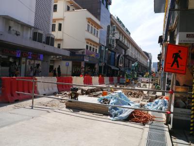 コスメ関係やスーパーも入っているので、なんでも買える！！！おすすめもあります。