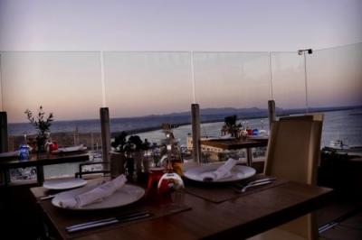 屋上レストラン