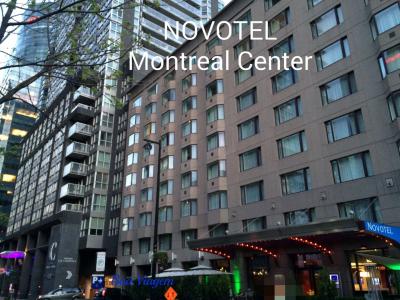 高層ビル群のなかで目立たない建物