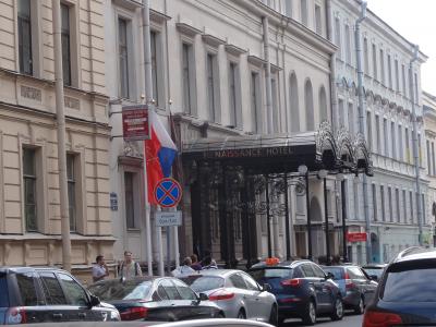 イサーク大聖堂から見える隣のブロックにあります