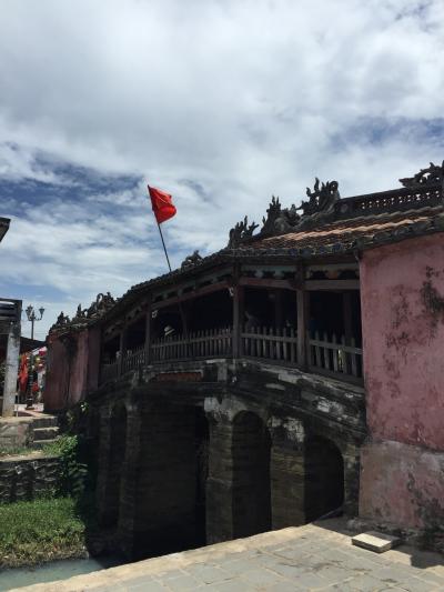 観光にはチケットが必要です