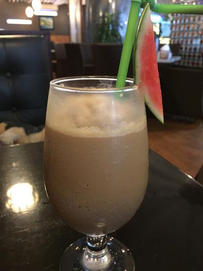 ターミナル移動はシャトルバスで