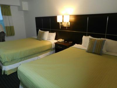 ナイアガラまで車で5分ほど