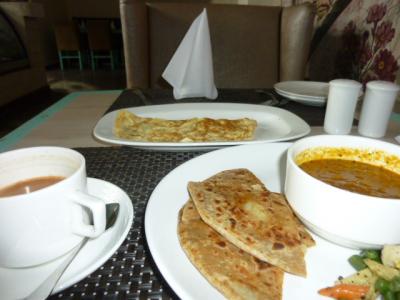 毎日同じでした。カレーは1種類ですが、美味しかったです！