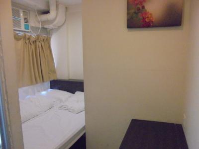 変形な、屋根裏部屋のようです。（笑）