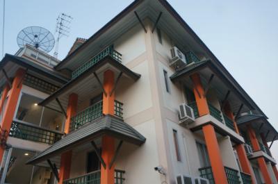 朝見れば普通のホテル