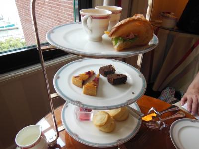 ちょっと高いけどパーク内だから便利