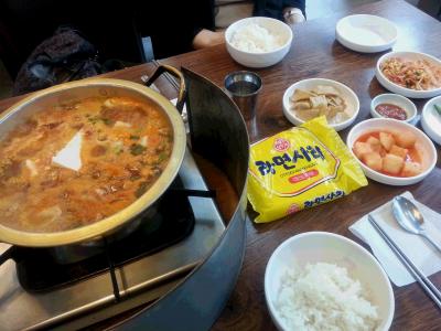 朝からチゲもイケます。