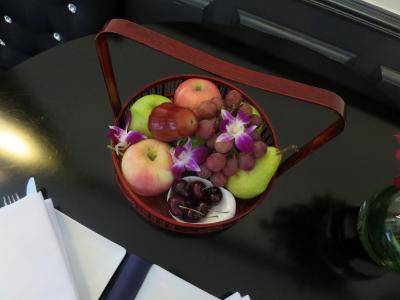 てんこ盛りの種類豊富なウェルカムフルーツ 