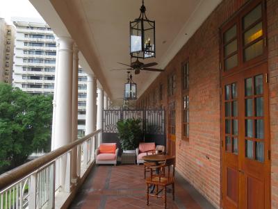 そして圧巻のバルコニー！広すぎて写真に収まりません 