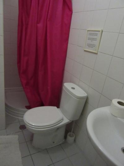 共有トイレ・バス