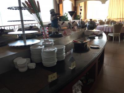 何も無いブッフェ台