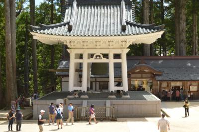 大きい鐘です。