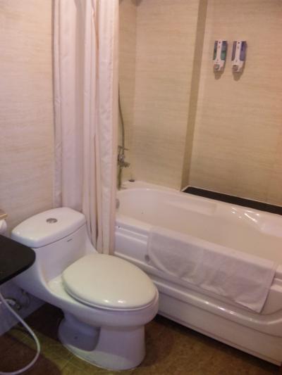 バスルームは清潔でした。