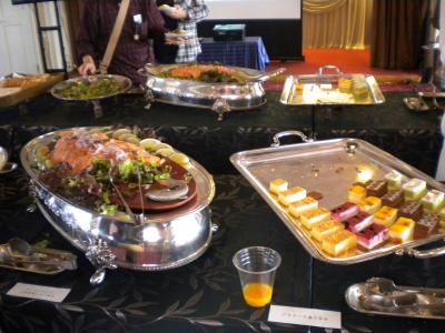 天気が良くとても気持ちの良い?マルシェ・ド・ヴァンテアン″でした。