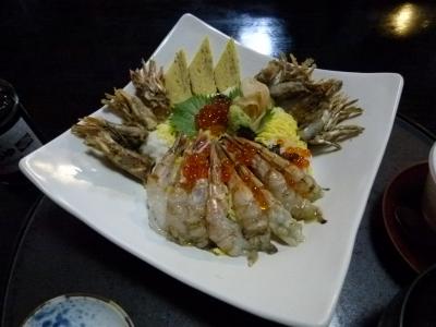 鳥取でしか食せない？幻と呼ばれる「モサエビ」と活「白イカ」を食べたいの