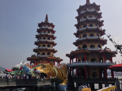 ベタな観光地ですが、塔の上から見る景色は爽快です