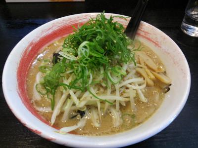 野菜の旨さが染み出た味噌ラーメン